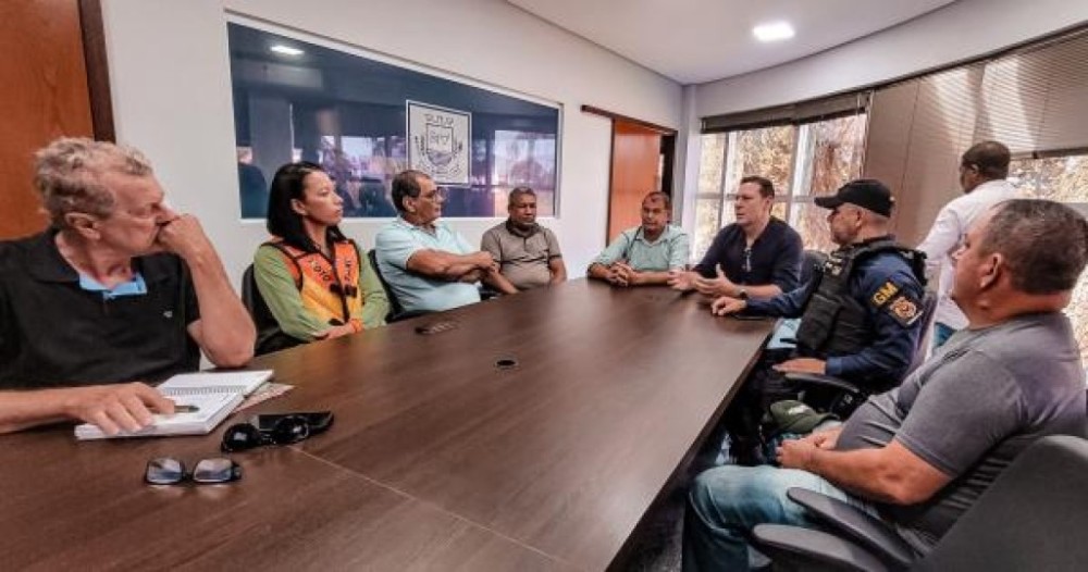 Município debate medidas para facilitar embarque e desembarque de passageiros durante a Exporriso