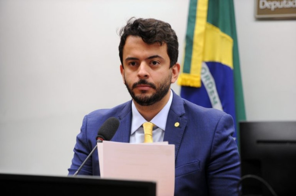 Comissão promove debate sobre autorização para uso de remédio para distrofia muscular