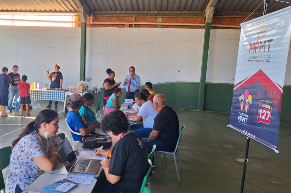 Projeto leva serviços e cidadania e colhe demandas no Jardim Ubirajara