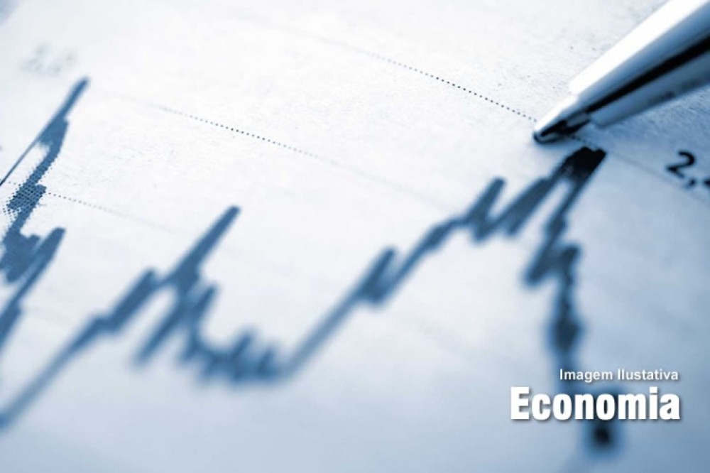 Queda da desigualdade acelera crescimento do país, diz economista