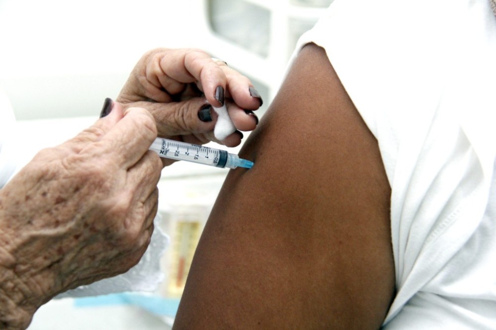 Secretaria Municipal de Saúde amplia vacinação contra Influenza para toda a população a partir de 6 meses de idade