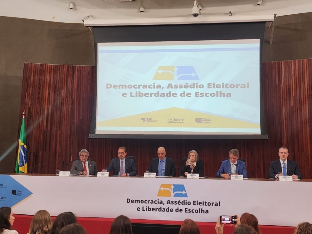 TRE-MT participa de seminário promovido pelo TSE, em Brasília