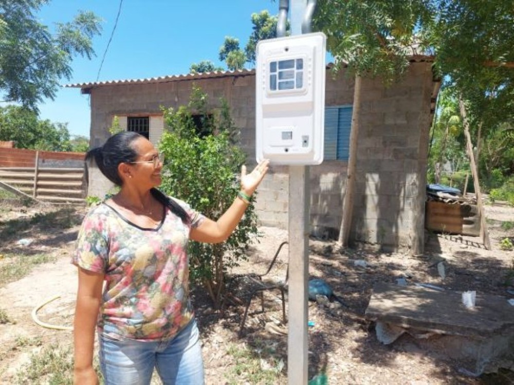 Prefeito autoriza Energisa a instalar energia provisória em 9 bairros