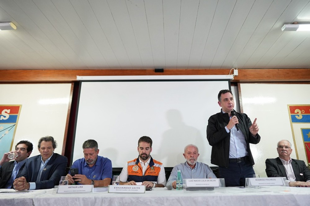 'Estamos numa guerra', diz Pacheco sobre medidas de apoio ao RS