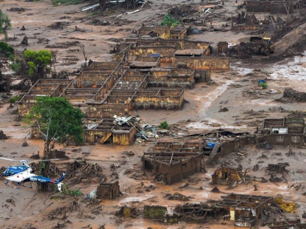 Comissão de Fiscalização de Barragens apresenta relatório final sobre Mariana à Justiça mineira