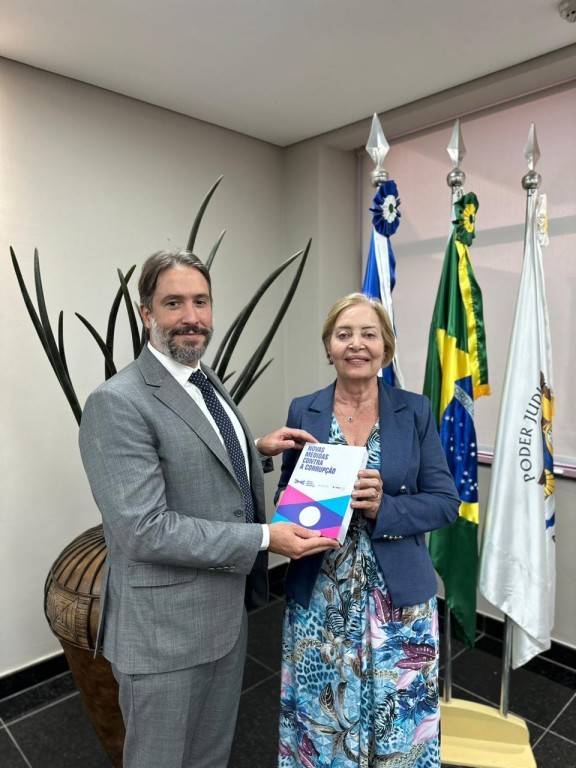 Diretor da Transparência Internacional faz visita institucional ao Tribunal de Justiça