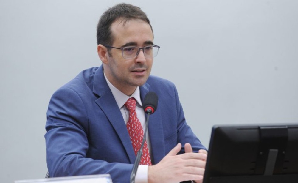 Comissão aprova criação de delegacias especializadas em proteção animal