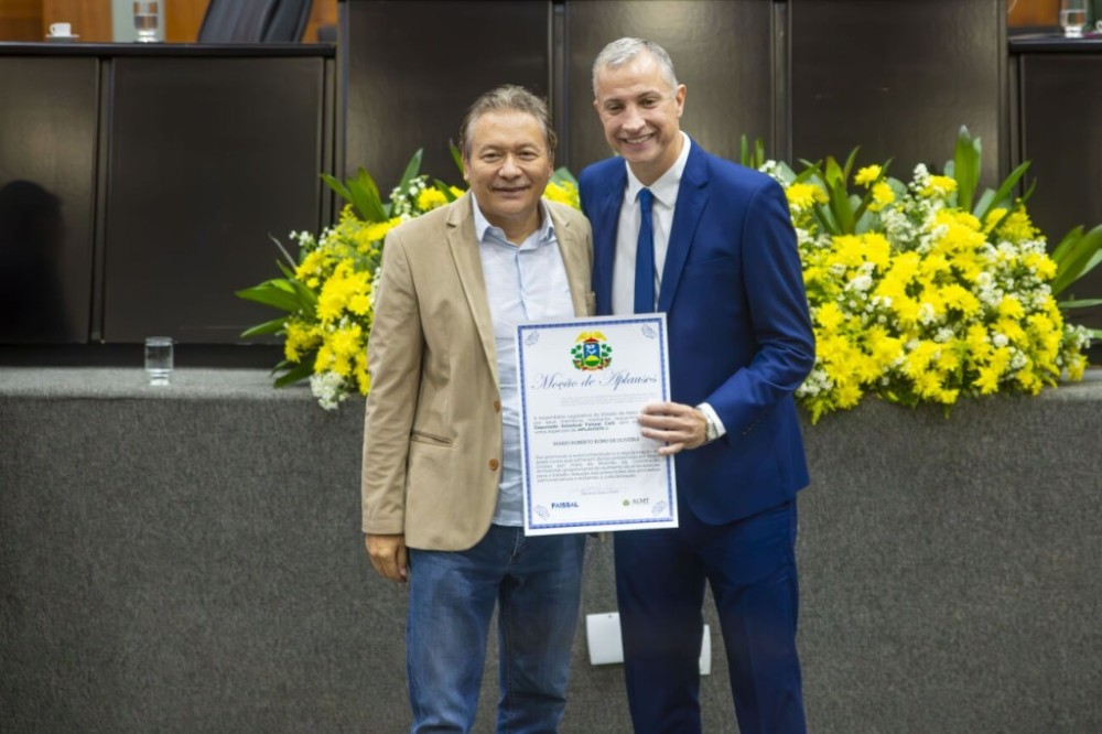 Presidente do Núcleo de Métodos Consensuais de Solução de Conflitos recebe moção de aplausos