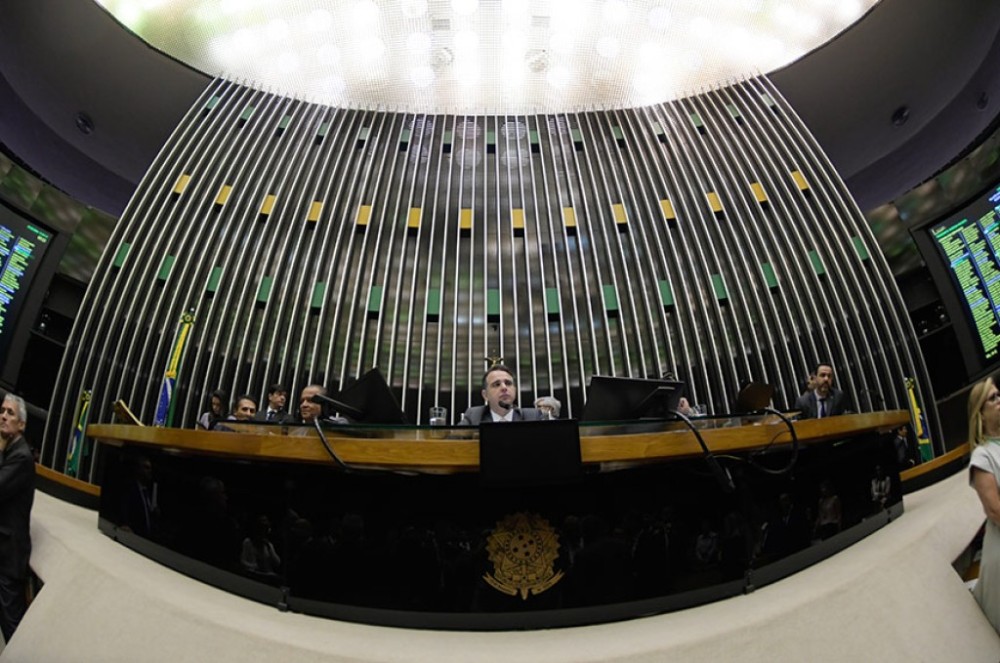 Fundo para o esporte e parte do direito de arena aos atletas são restabelecidos
