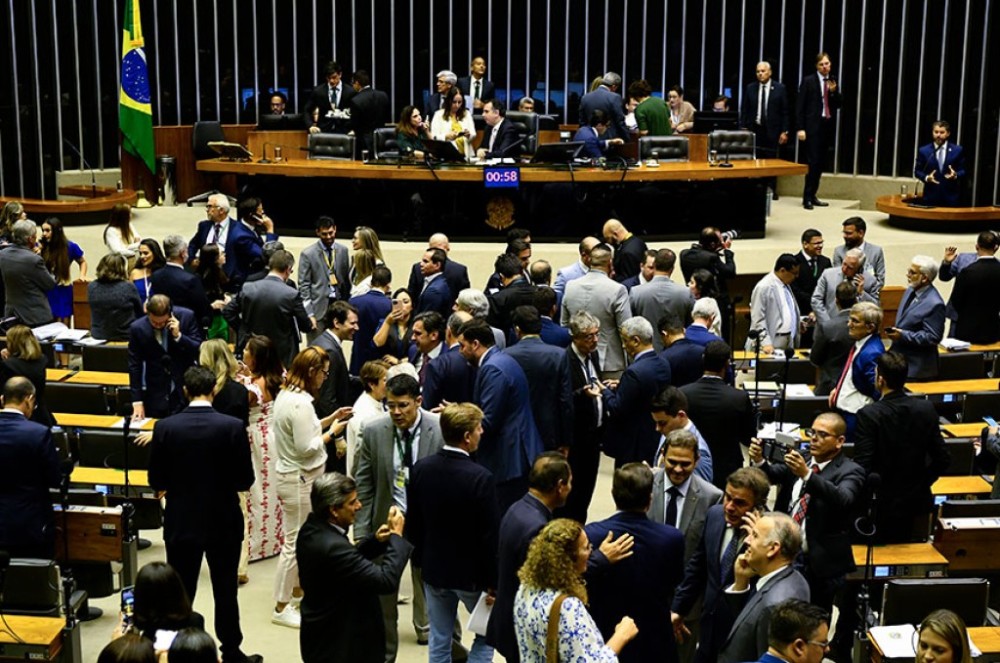 Congresso vota LDO de 2024 nesta terça
