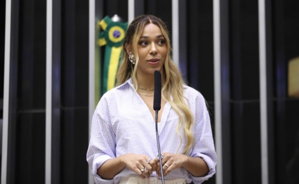 Projeto inclui mulheres em situação de calamidade pública em programa de distribuição de absorventes