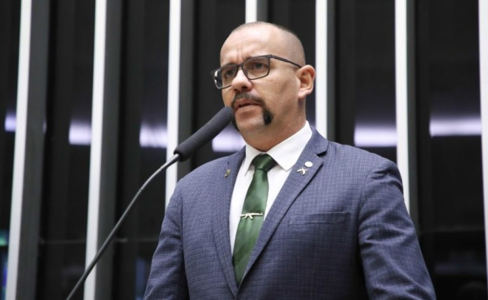 Comissão aprova projeto que permite cessão de militar estadual para associação de classe