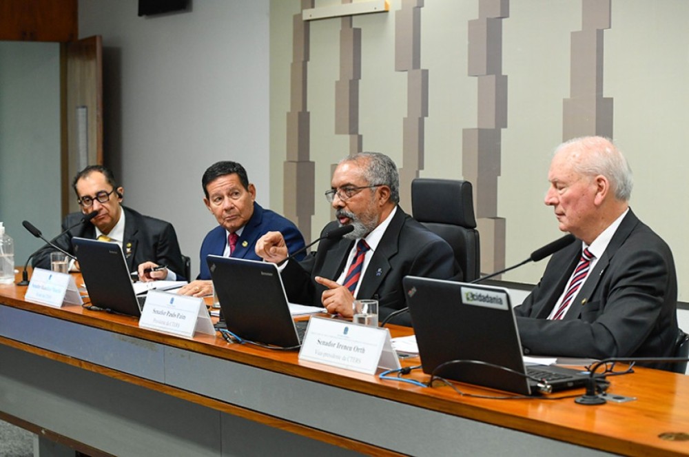 Comissão externa adia visita ao Rio Grande do Sul