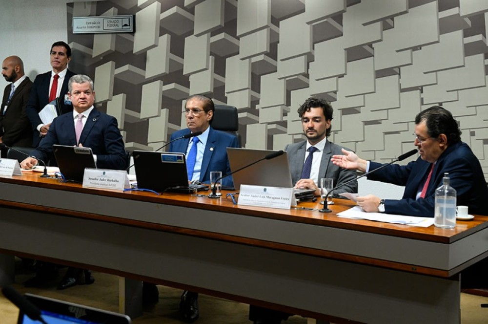 Indicados para o Cade são aprovados na CAE