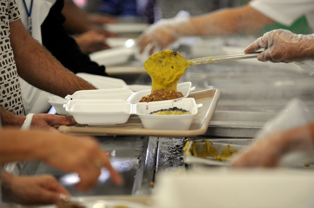 Projeto incentiva doações de alimentos para entidades sem fins lucrativos
