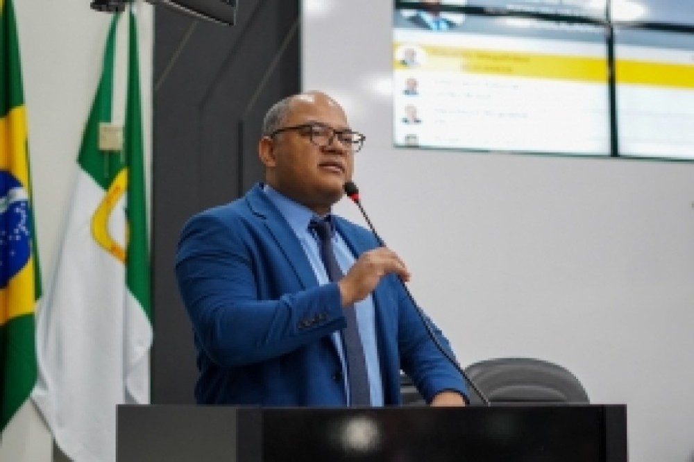 Vereador Eduardo Magalhães questiona gastos de secretário com Aquário Municipal