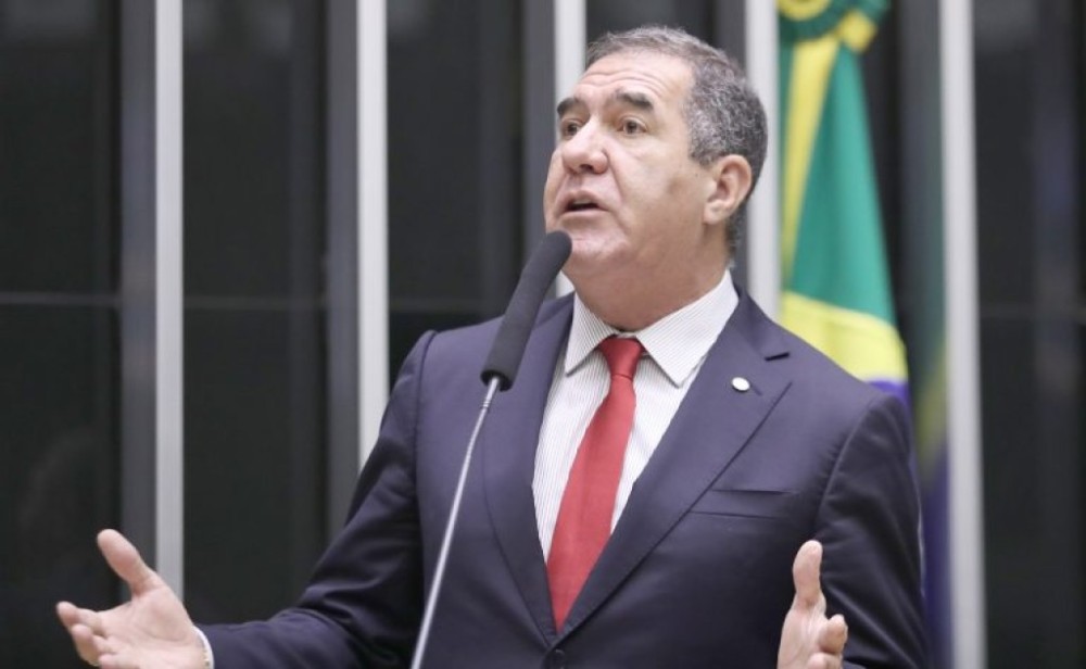 Aprovado projeto que permite férias a servidor e estagiário na mesma época que cônjuge ou dependente com deficiência