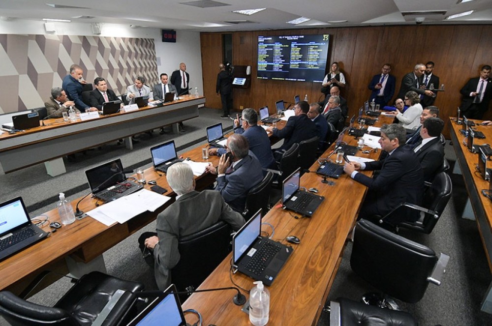 Uso de terrenos da União para hortas comunitárias vai ao Plenário
