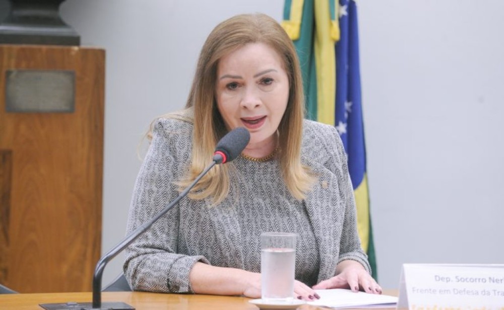Comissão aprova projeto que beneficia escolas com computadores apreendidos