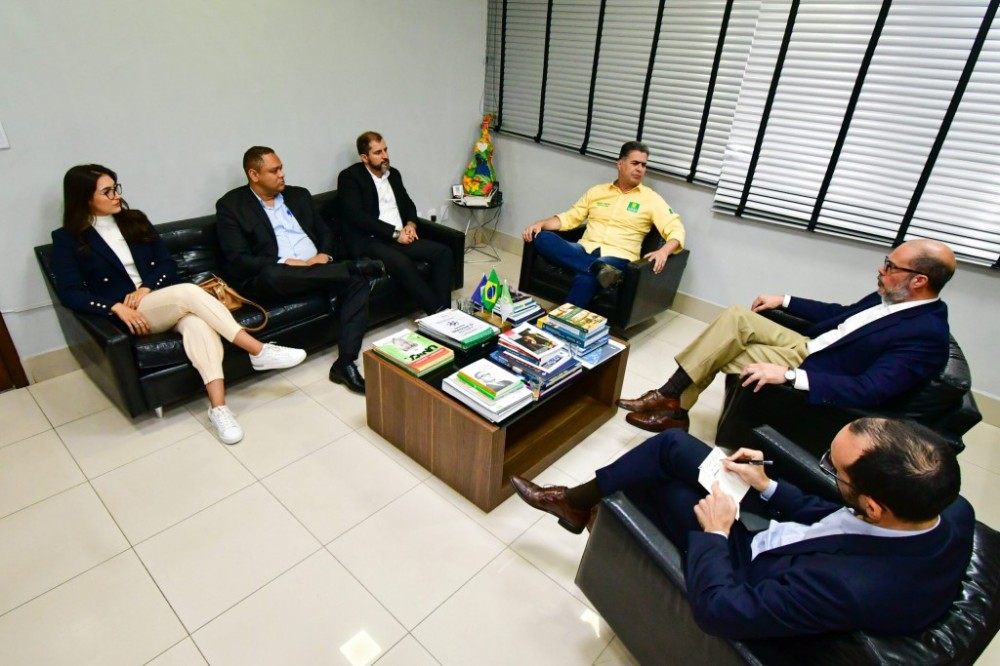 Prefeito recebe visita da Coordenação Nacional do G20 e debate encontro que reunirá as maiores economias do mundo em Cuiabá