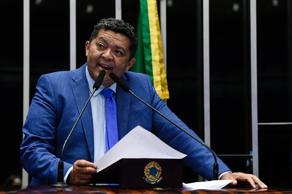 Beto Faro pede aprovação de diretrizes para planos de adaptação à mudança climática