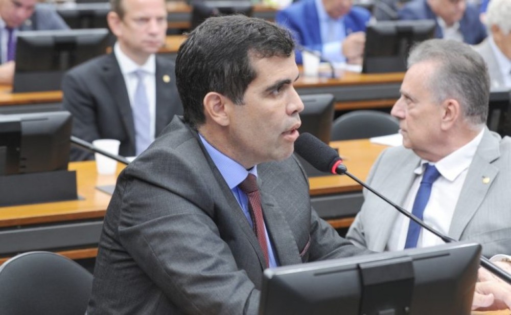 Comissão aprova projeto com regras para prazo de suspensão de ações individuais de consumidores