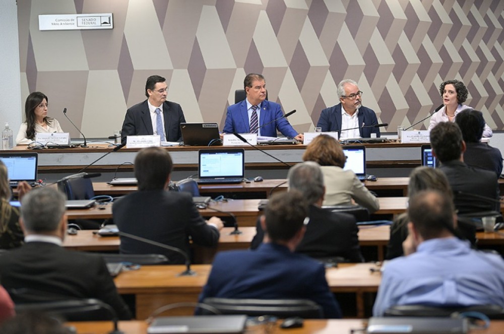 Projeto ameaça gerenciamento de recursos hídricos, dizem debatedores na CMA
