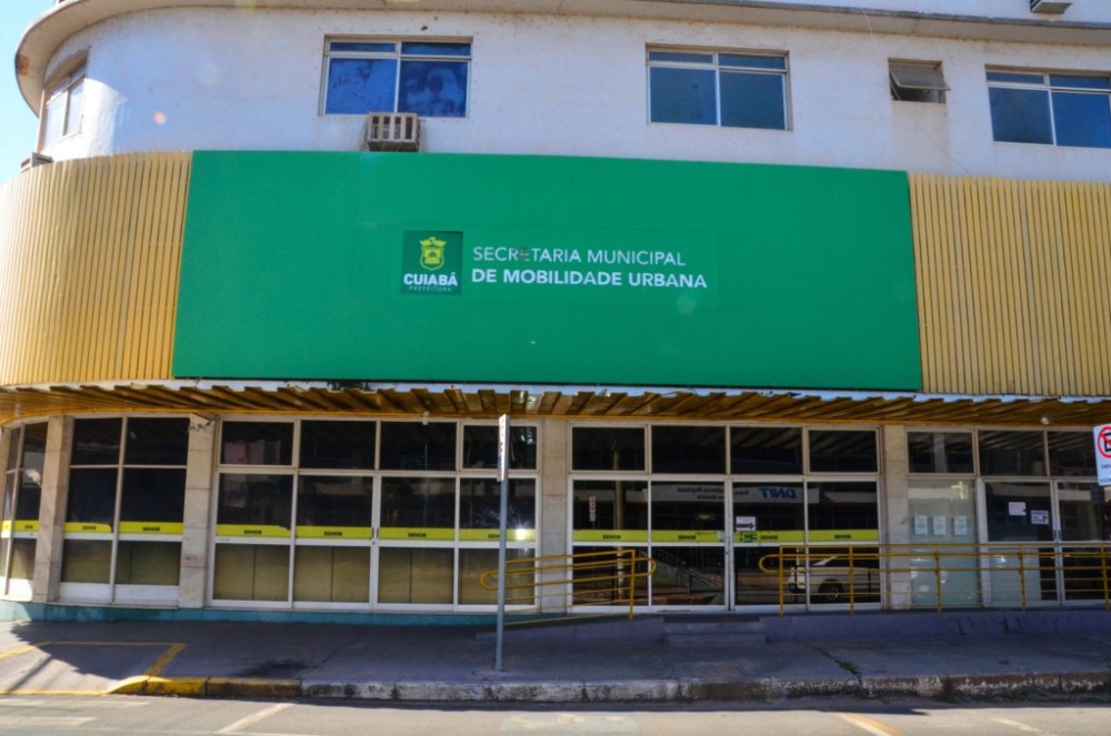 Sugestão de pauta: Semob fornece manutenção e pequenos reparos gratuitos em motocicletas no Tia Nair 