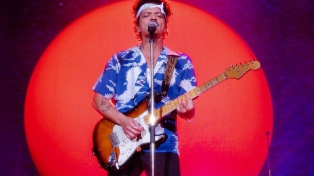 Mudanças de datas e novos shows; confira como fica a agenda de Bruno Mars no Brasil
