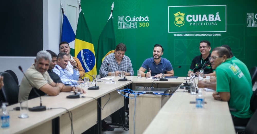 Secretário se reúne com administradores regionais para discutir principais demandas comunitárias