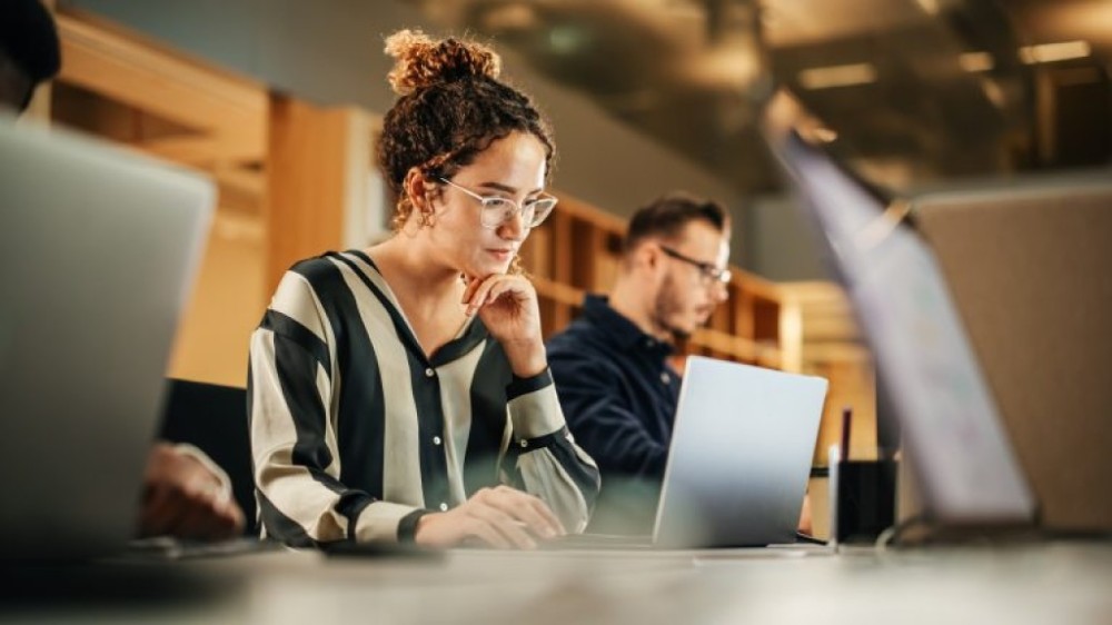 Audiência debate criação de comissões internas para evitar discriminação de mulheres em empresas