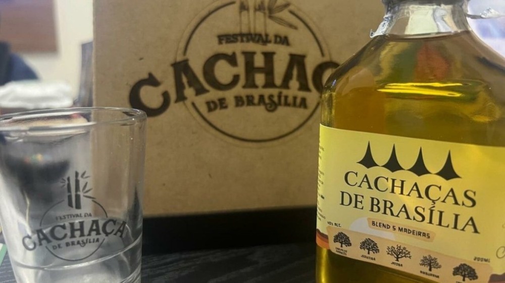 Festival da Cachaça de Brasília debate sobre produção e cultura da bebida
