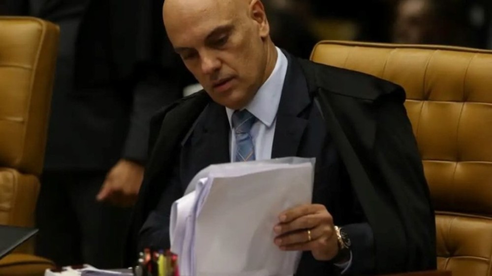 Após pedido de Leite, Moraes descarta adiamento das eleições no RS