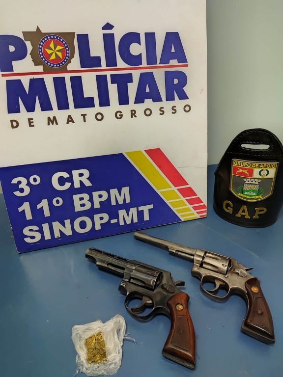 Integrantes de facção são presos em flagrante pela PM por porte ilegal de arma e tráfico de drogas