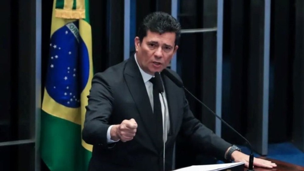 Após livrar-se da cassação, Sérgio Moro descarta candidatura em 2026