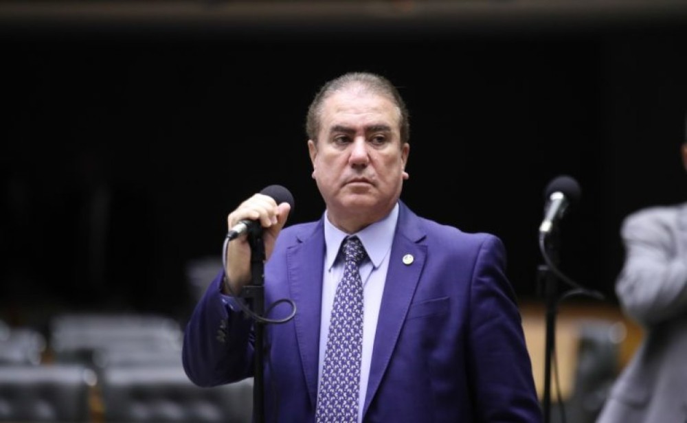 Projeto proíbe empresas de conceder férias a trabalhador marítimo durante período de folga