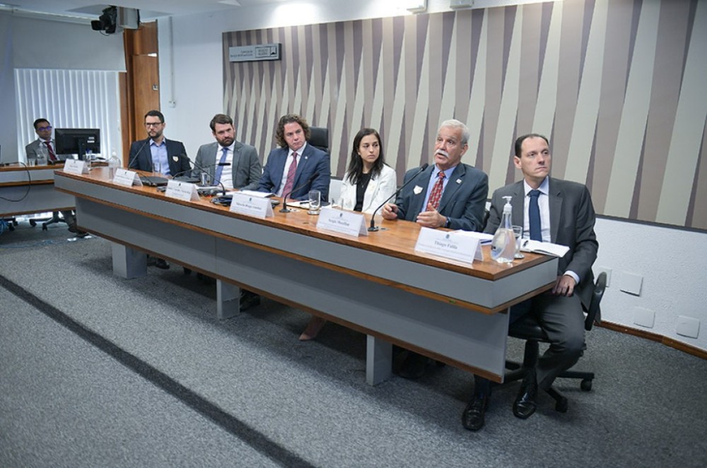 Indústria quer abrir 'reserva de mercado' em PL dos Combustíveis do Futuro