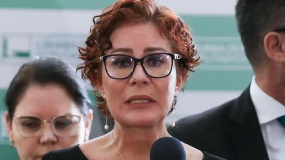 Carla Zambelli pedirá suspeição de Cármen Lúcia e Alexandre de Moraes