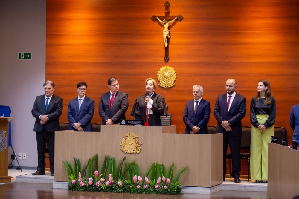 Magistrados, servidores e autoridades prestigiam solenidade de comemoração aos 150 anos do TJMT