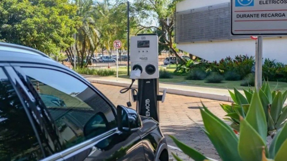 Dia Livre de Impostos promete descontos em diversos produtos no DF