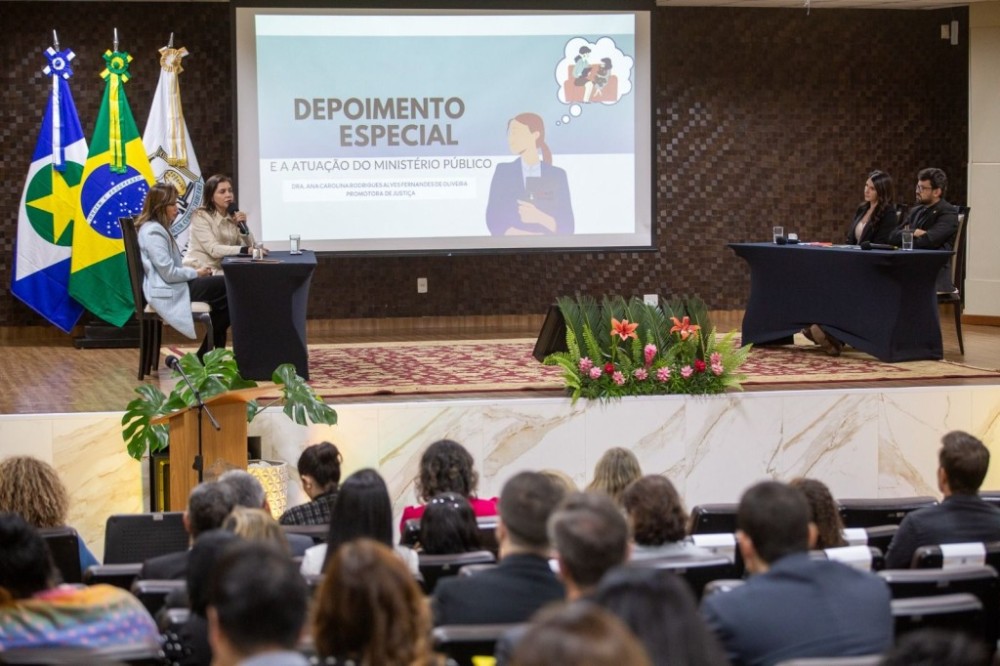 Depoimento especial é discutido em Encontro Estadual de Defesa dos Direitos da Criança e Adolescente