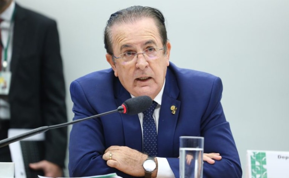 Orçamento de 2024 prevê despesas de R$ 5,5 trilhões; a maior parte para refinanciar a dívida pública