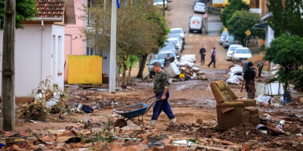 Prefeitura de PoA enviou hoje dados para famílias receberem R$ 5 mil
