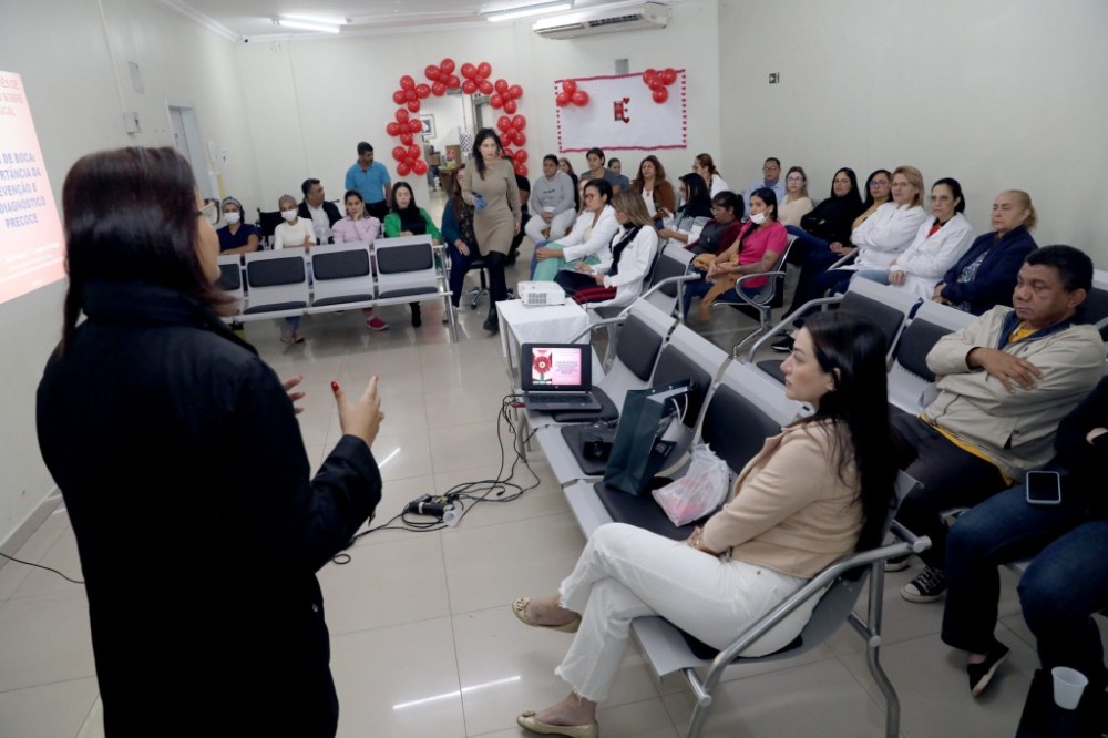Palestra de capacitação para servidores no Hospital São Benedito marca encerramento da campanha ‘Maio Vermelho’