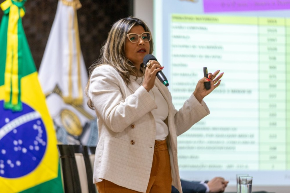 Palestra aborda crimes virtuais contra crianças e adolescentes e táticas de proteção