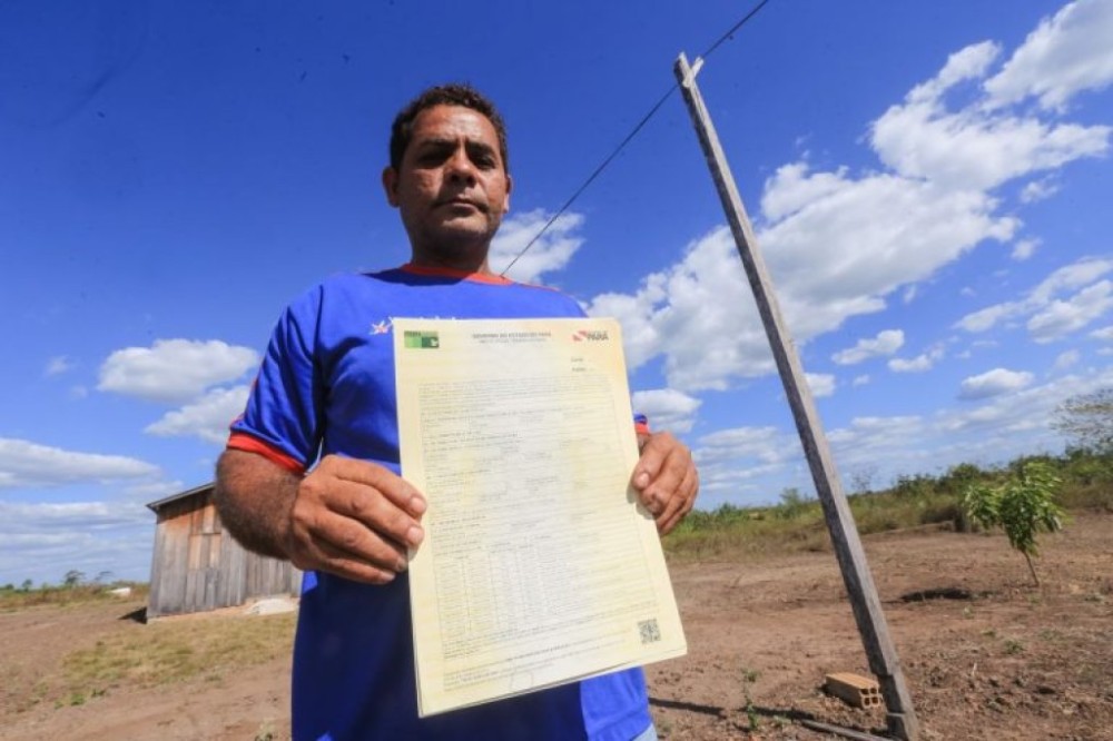 Presidente veta artigo que facilita regularização de assentamentos na Amazônia