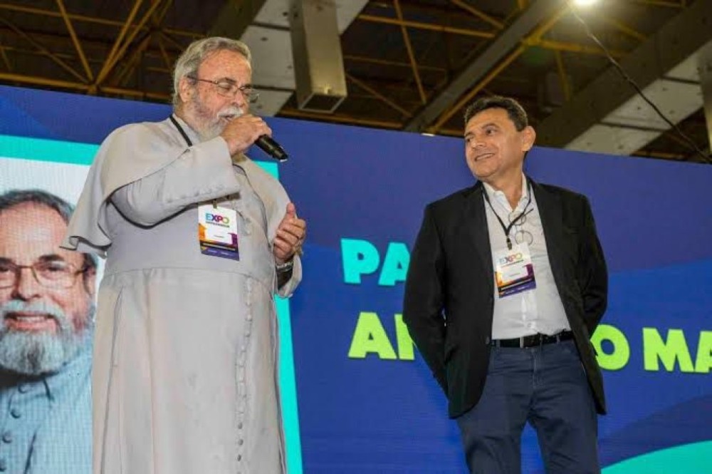 Antonio Souza: Um Exemplo de Caridade e Solidariedade no Brasil