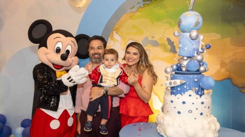 Vicente Viana celebra primeiro aniversário em seu ‘próprio mundo fantástico’