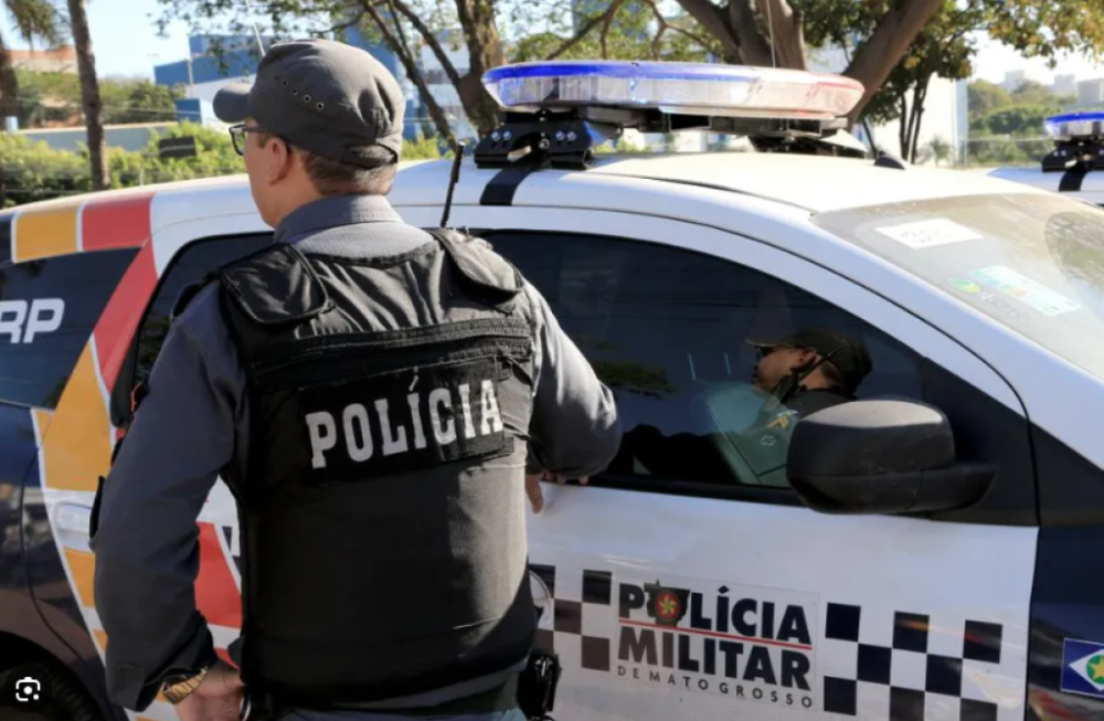 PM prende suspeito de esfaquear atual de ex-namorada em Cáceres