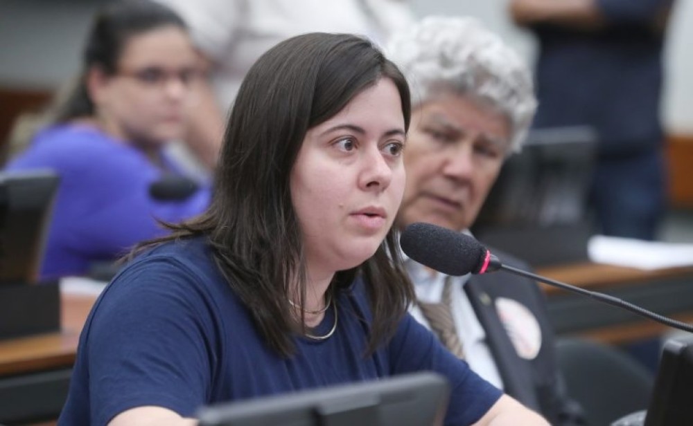 Conselho de Ética arquiva processo do PL contra Sâmia Bomfim